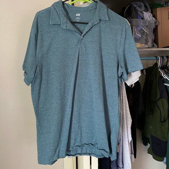 2 FOR 1 SPECIAL H&M POLOS. (TODAY ONLY) - Picture 1 of 2